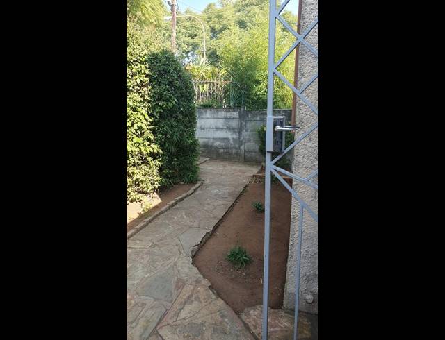 3 BEDROOM PROPERTY TO RENT IN KENSINGTON